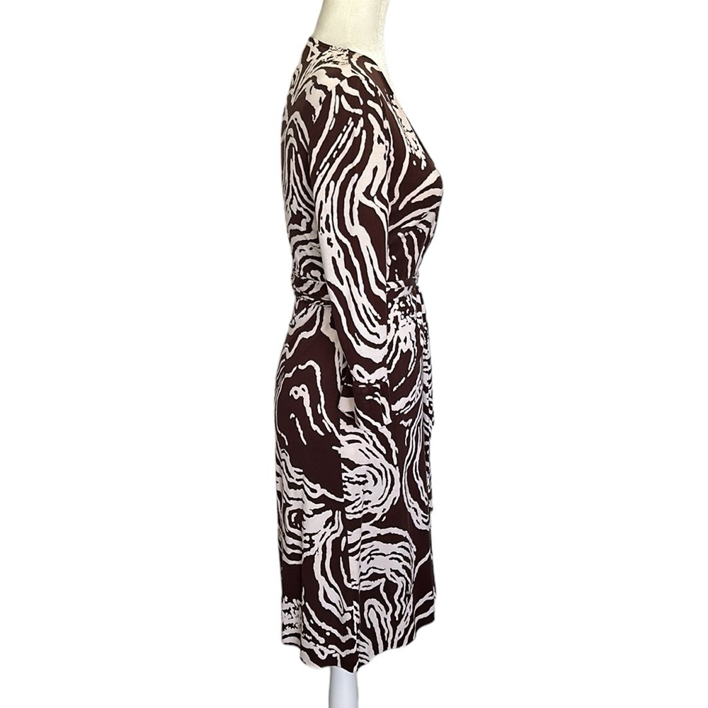 Diane Von Furstenberg vintage DVF brown & cream silk wraparound dress size 2 - Picture 6 of 6